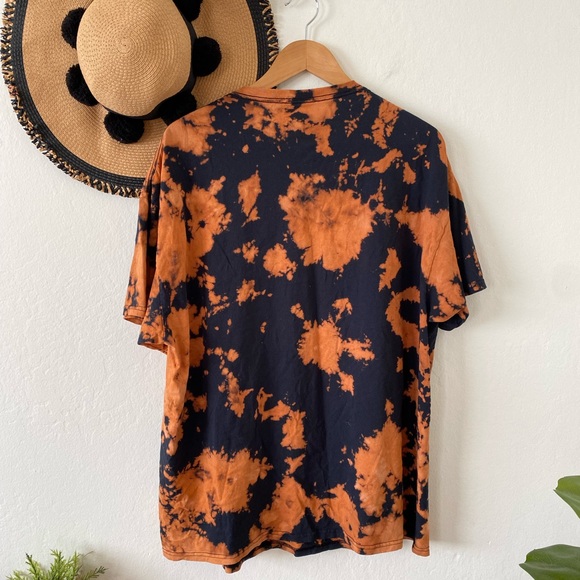 ✨ AC/DC Highway to Hell Black Bleach Dye Graphic Tee ✨ - Picture 5 of 8